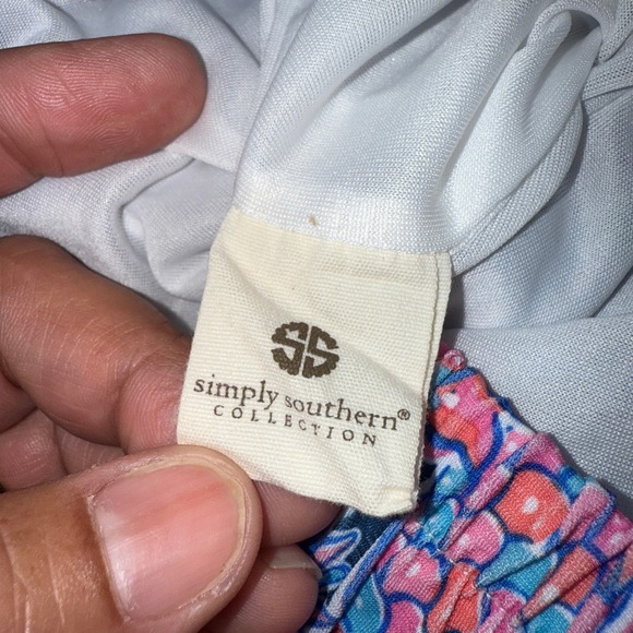 Simply Southern L/XL Pineapple Print Tassel Hem Shorts Elastic Waist Comfy - Picture 4 of 15